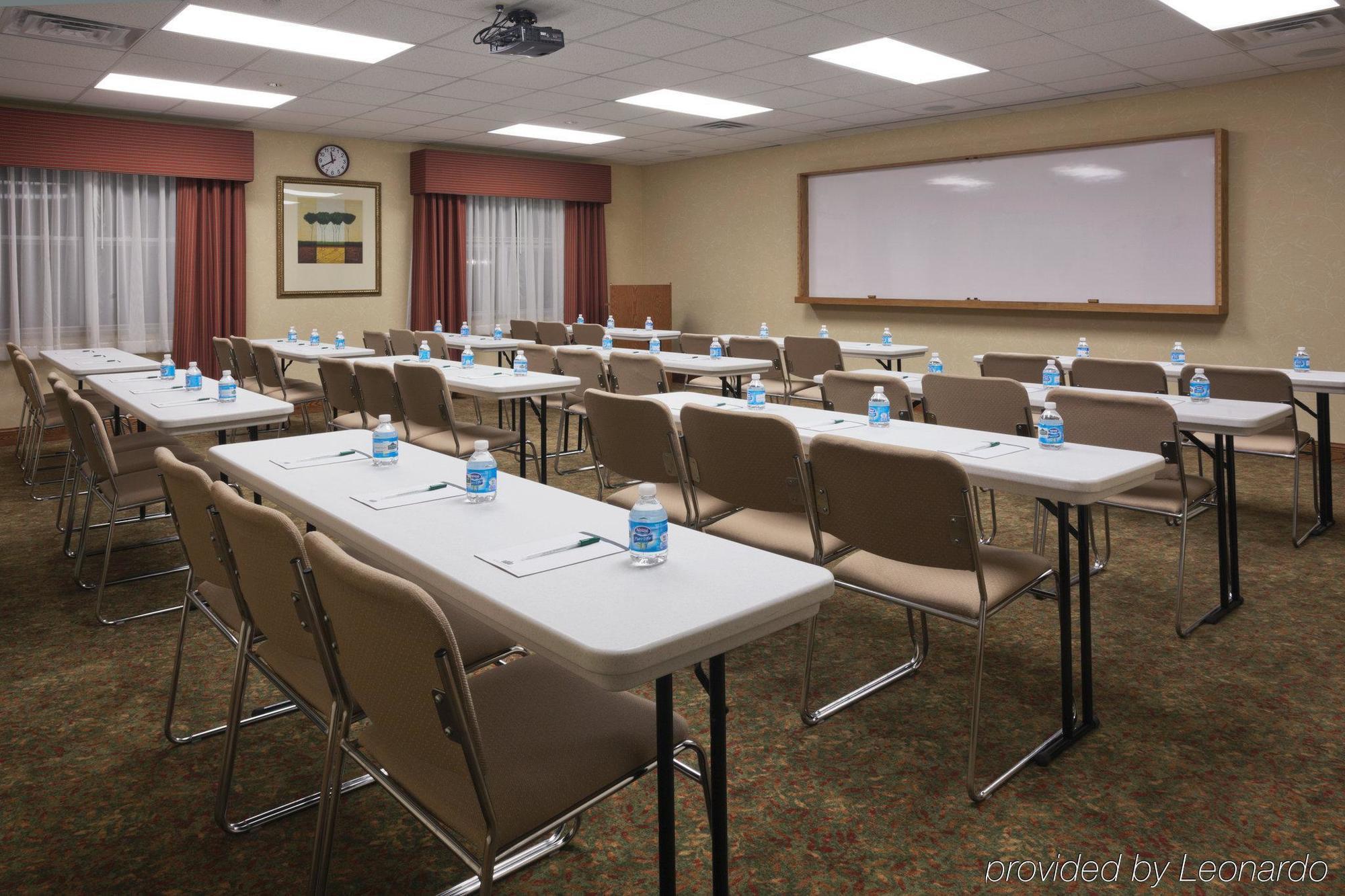 Country Inn & Suites By Radisson, Ithaca, Ny Üzleti fotó